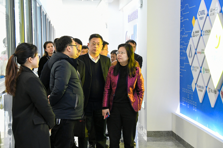 省科技厅副厅长朱皖率队到雨湖区调研科技创新工作