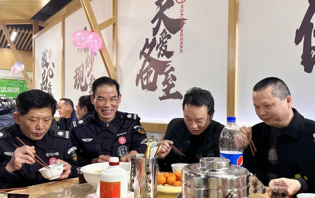 视频丨金都食堂：暖心又暖胃，吃出幸福新滋味
