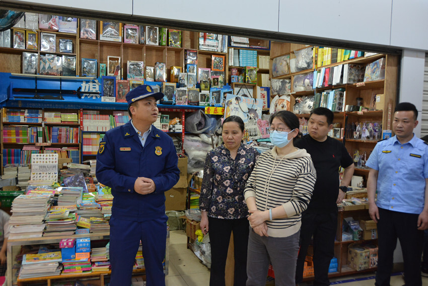 雨湖区开展集中整治，净化社会文化环境