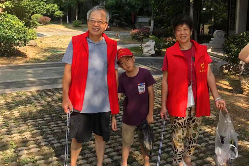 【出彩雨湖人】彭建春：用朴素家风诠释忠诚与热爱