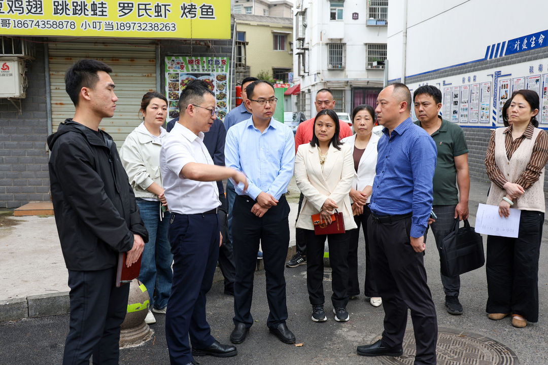 柳军辉到窑湾街道参加人大代表接待日活动