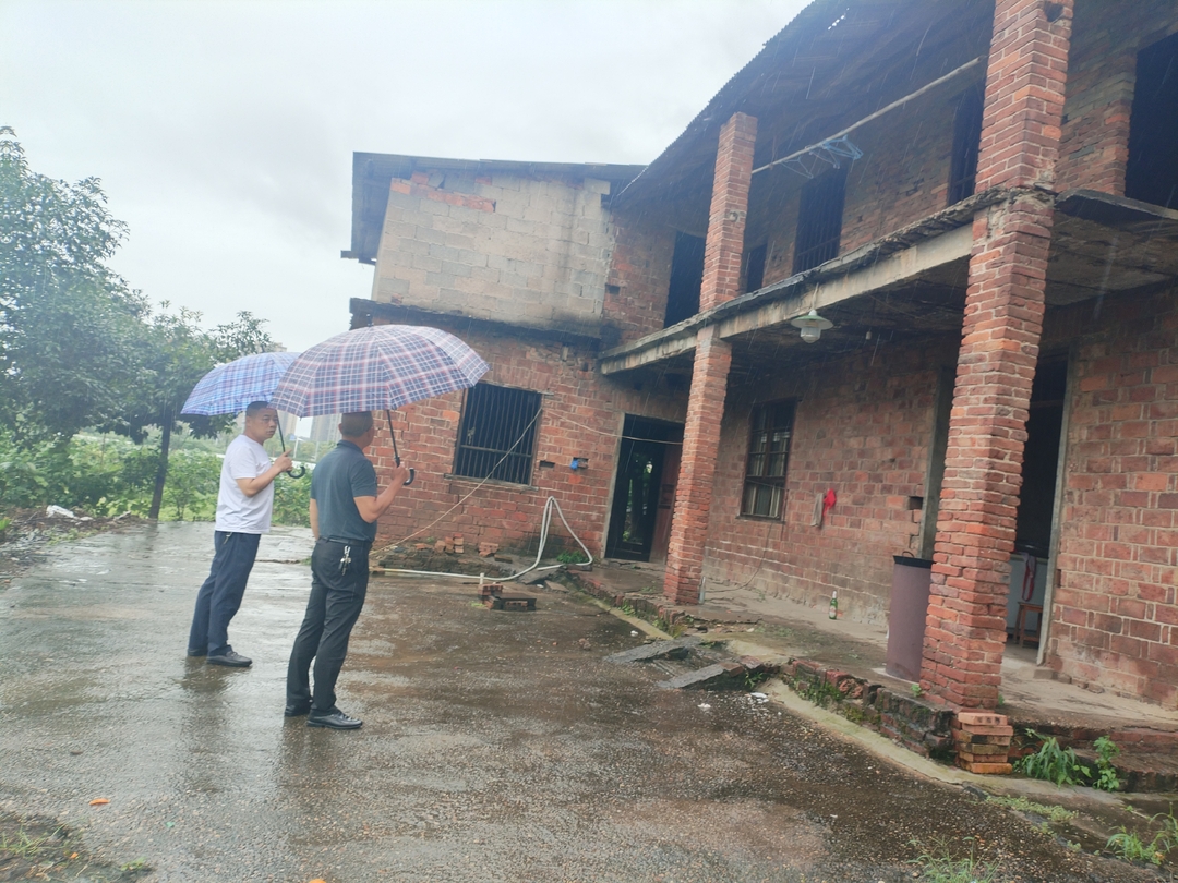【防汛进行时】万楼街道纪工委：加强防汛督查，筑牢汛期安全防线