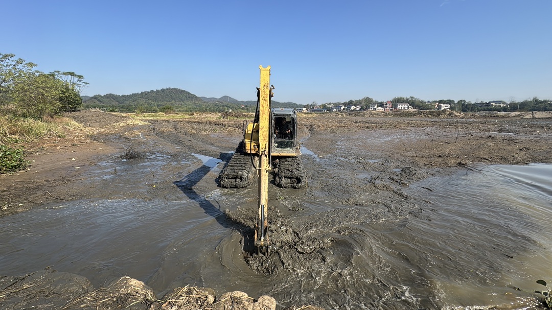 姜畲镇石龙村启动冬季水利工程，助力农业振兴