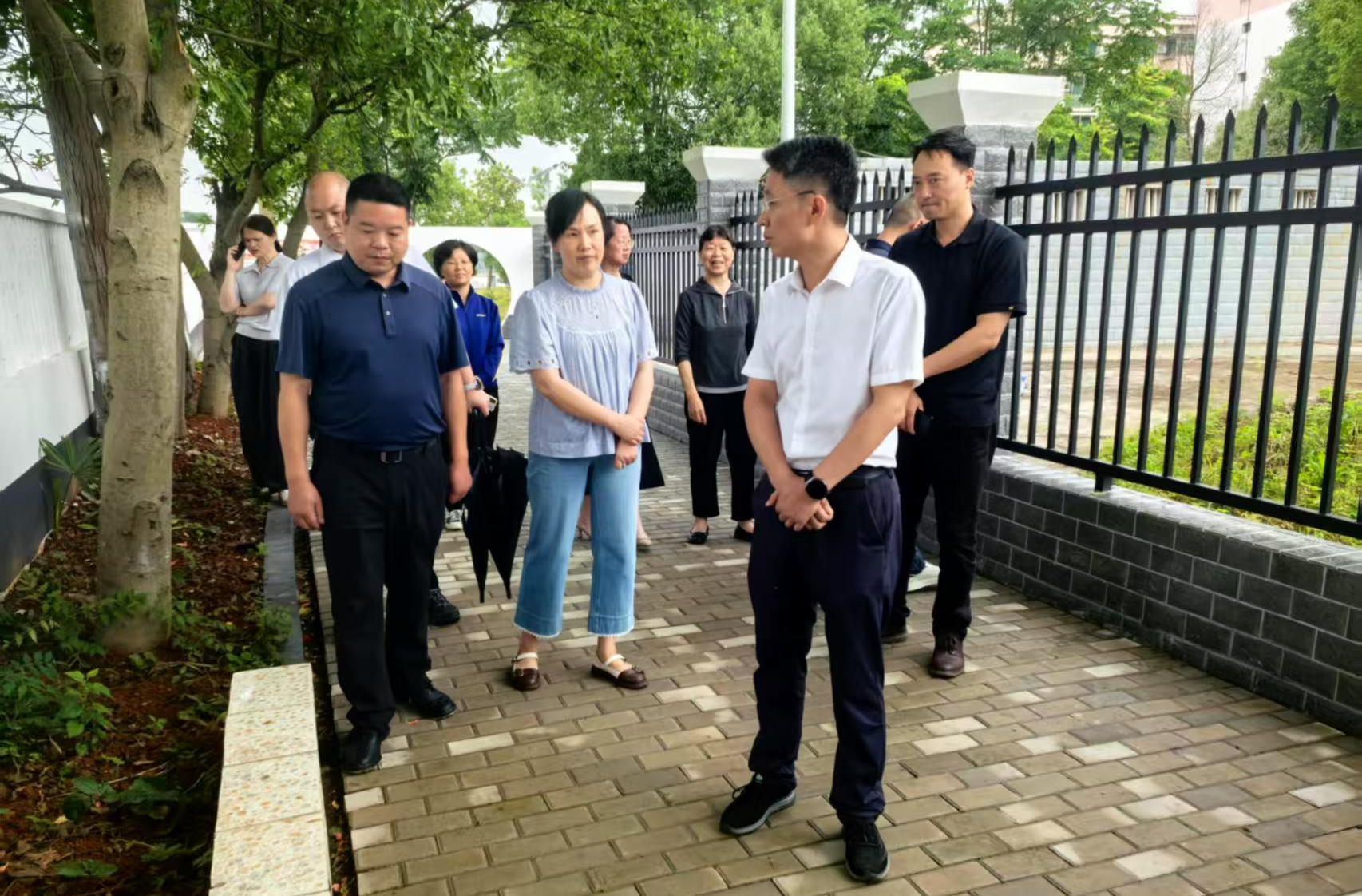 楠竹山镇：共建共享聚民心 桥头公园惠民生