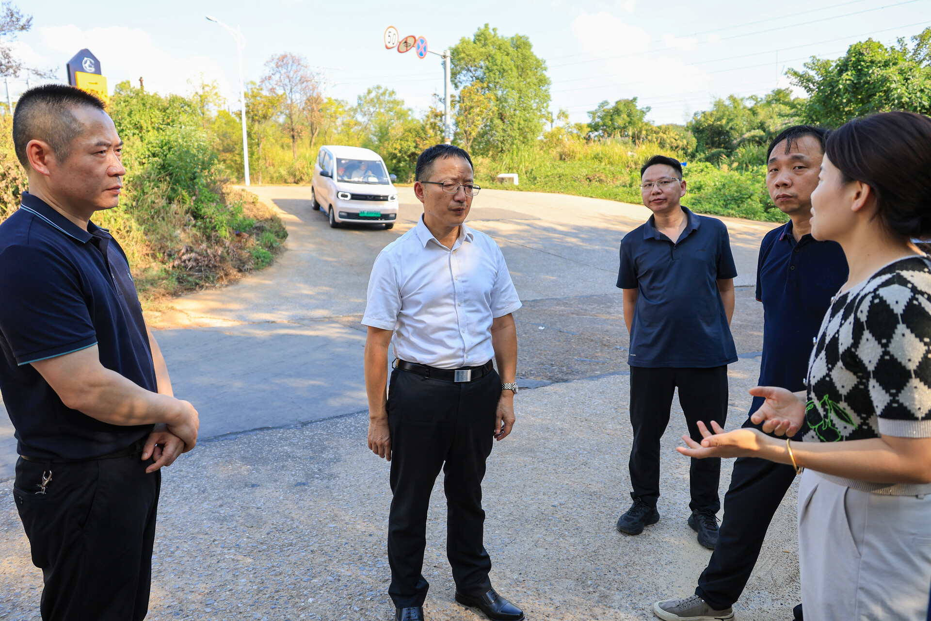 柳军辉实地调研巩固拓展脱贫攻坚成果同乡村振兴有效衔接工作