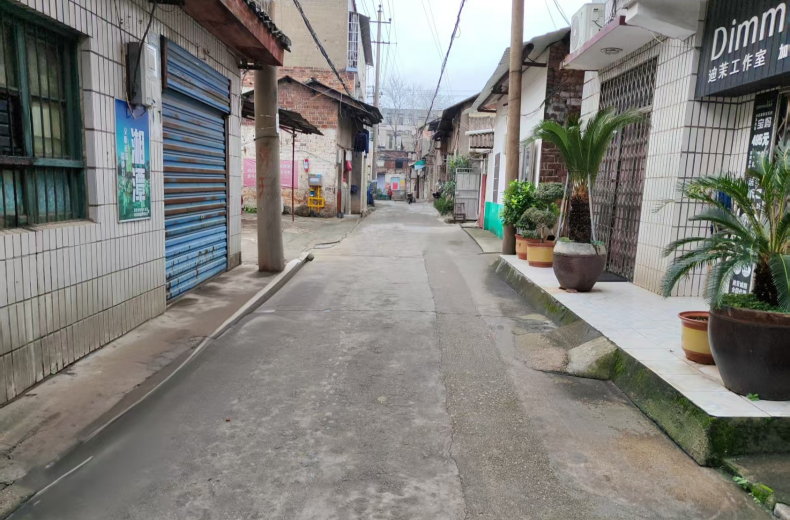 【我为群众办实事】泗洲庵社区：巷子道路平整了，居民心情舒畅了