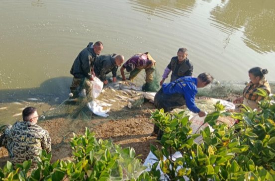 姜畲镇：爱心助农解民忧 司法帮扶暖人心