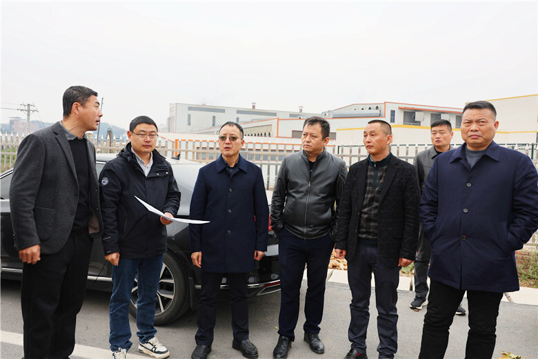 柳军辉深入雨高集团企业开展“三听三问”走访调研