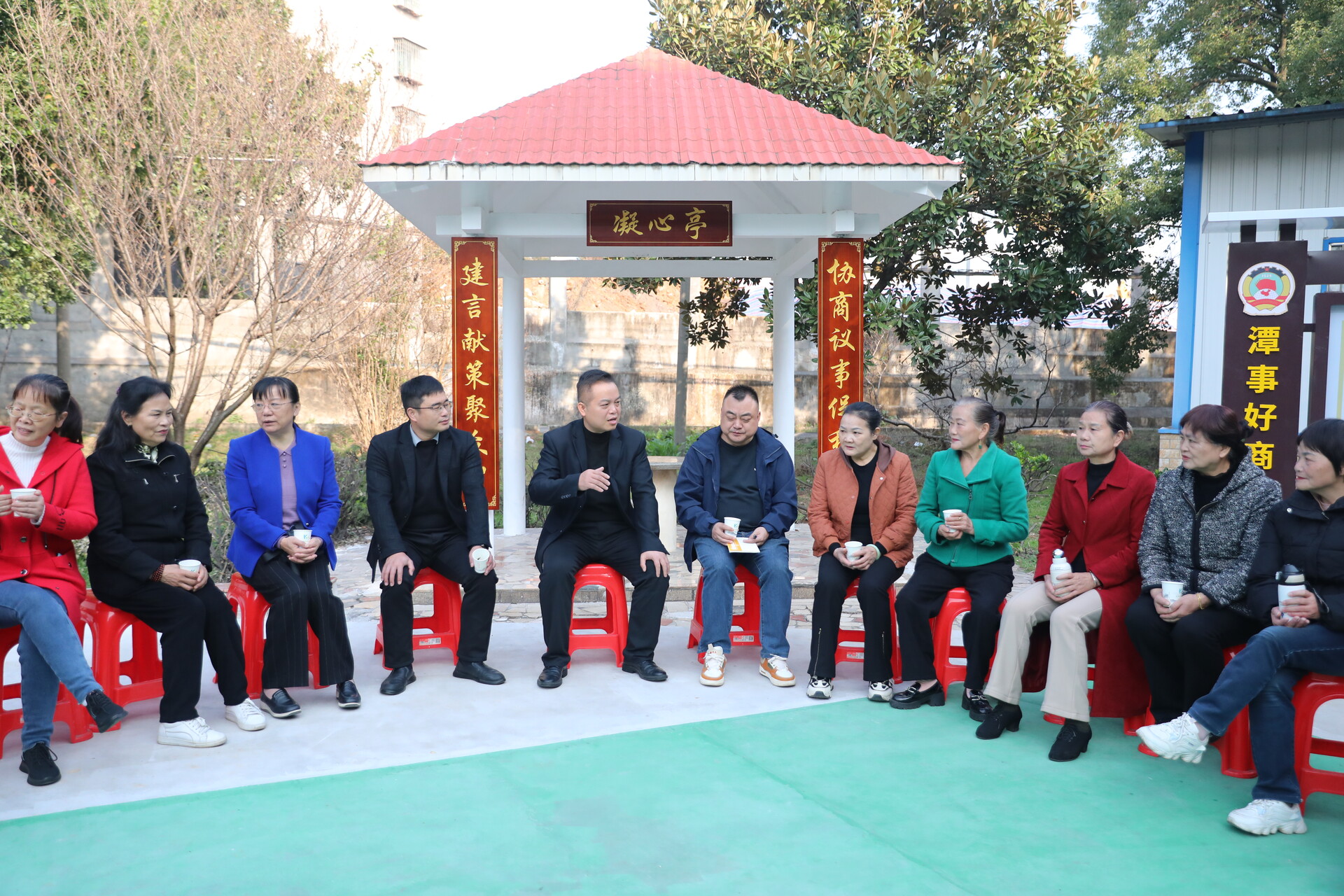 【两会进行时】委员风采丨张韧：在“小公园”践行“大民主” ，以三个转变推动履职扎根基层