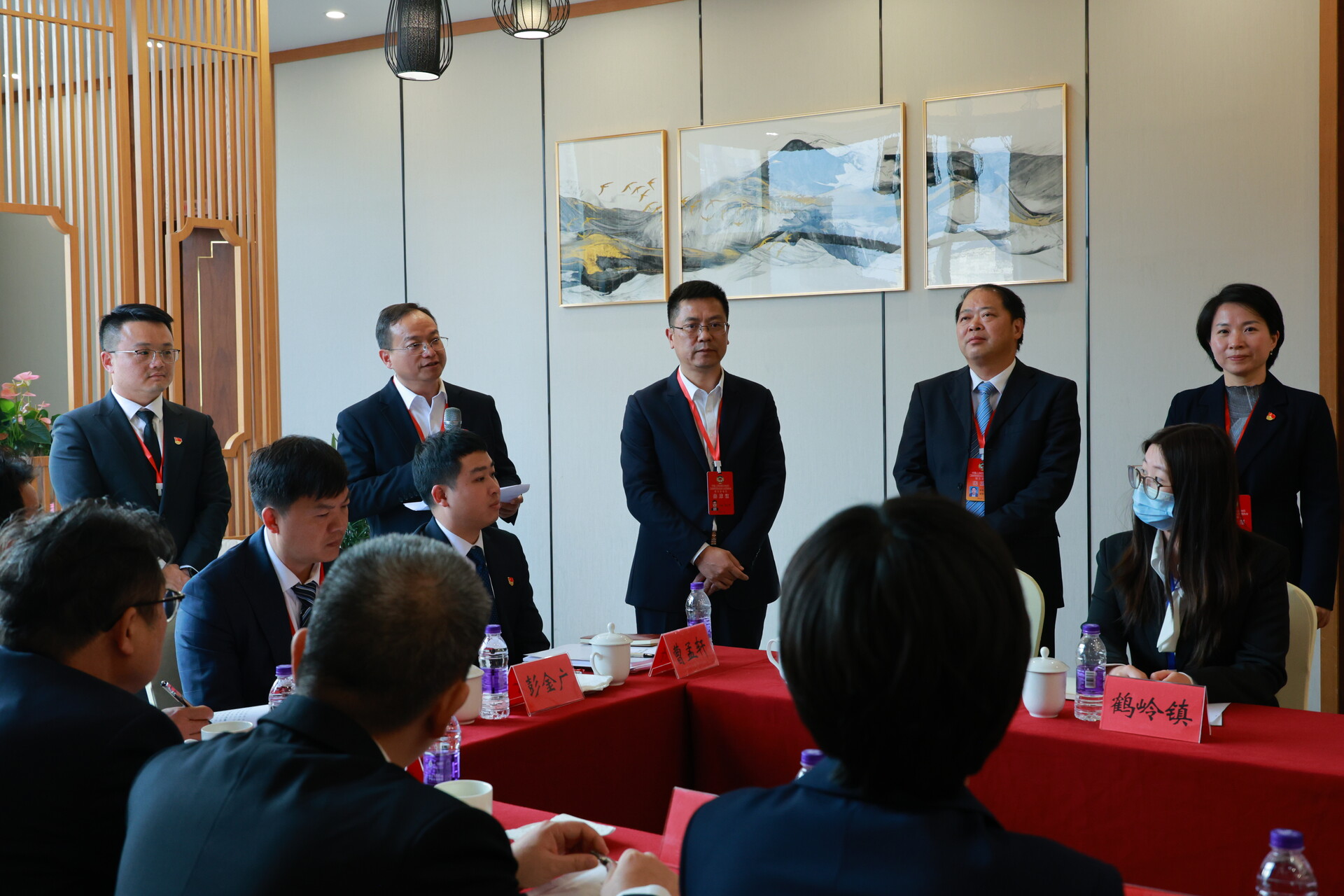 【两会进行时】陈小平到政协雨湖区七届五次会议分组讨论现场看望慰问委员