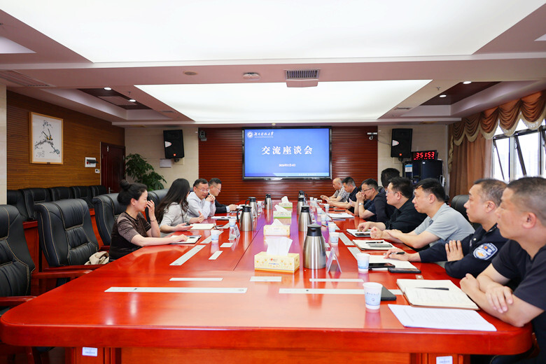 柳军辉带队走访湖南科技大学 共商校地合作新篇章