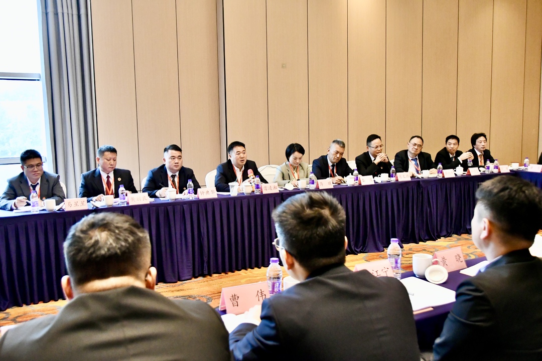 【两会进行时】雷凌湘参加政协委员联组协商