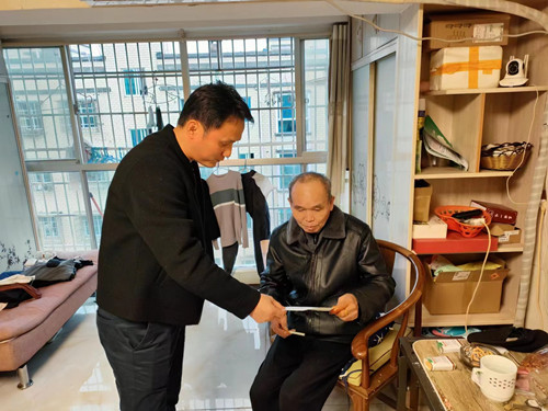 长城乡退役军人服务站扎实开展优待证申领工作