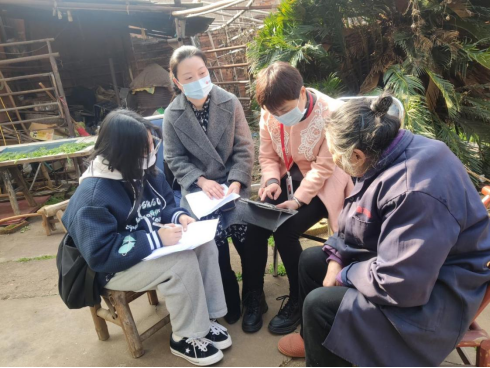 先锋街道开展成人烟草流行监测问卷调查