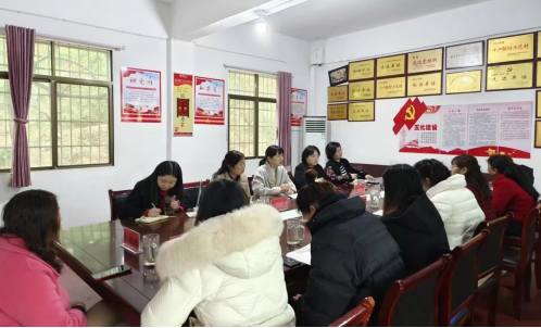 市妇联到鹤岭镇开展“心连心走基层、面对面解难题”落实“四敢”要求“走近留守儿童”工作调研
