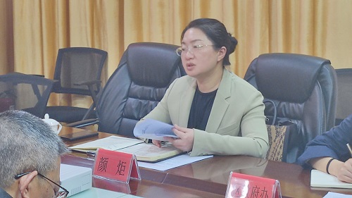 区领导到雨湖路街道召开“千年雨湖 领跑未来” 专题学习研讨会