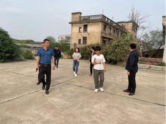 【干在雨湖】助力实体经济发展，广场代表小组进企业