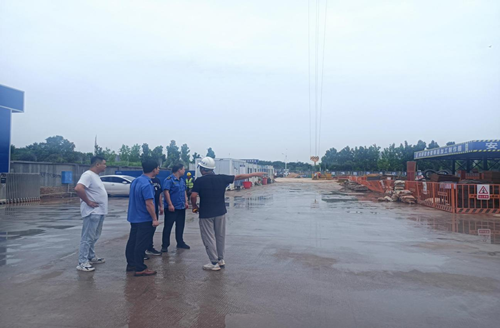 万楼街道：织密工地“防尘”网