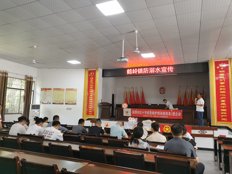 筑牢防溺水安全防线！鹤岭镇：开展系列教育宣传活动