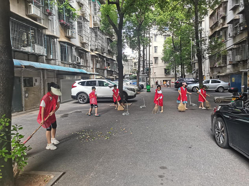 车站路社区：开展暑假文明创建志愿服务活动
