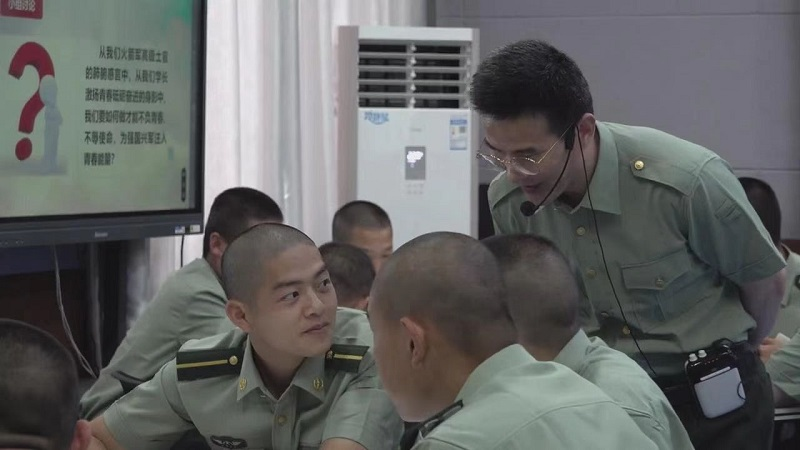 【出彩雨湖人】湖南国防职院齐少锋：退伍不褪色，争做好老师