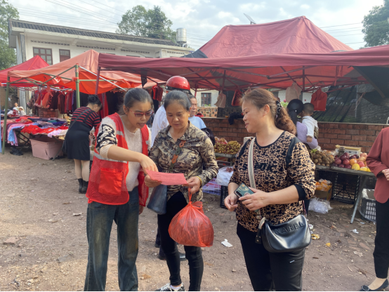 姜畲镇：开展养老保险政策宣传活动