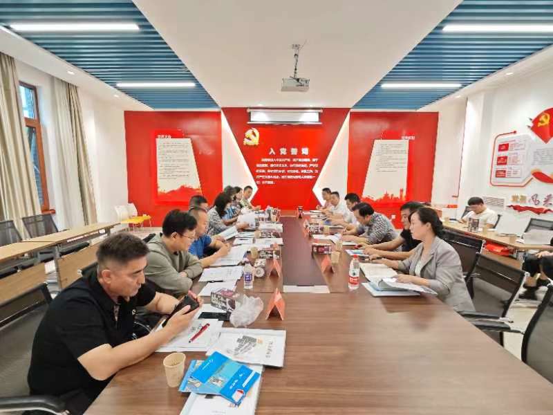 吐鲁番市统计局到雨湖区进行考察学习