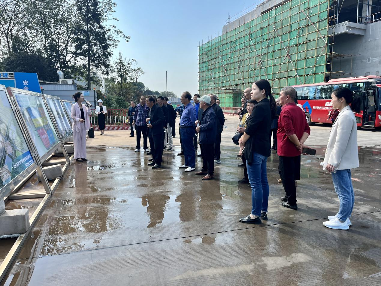 【干在雨湖】响水乡：离退休老干部参观重点项目，共话响水发展