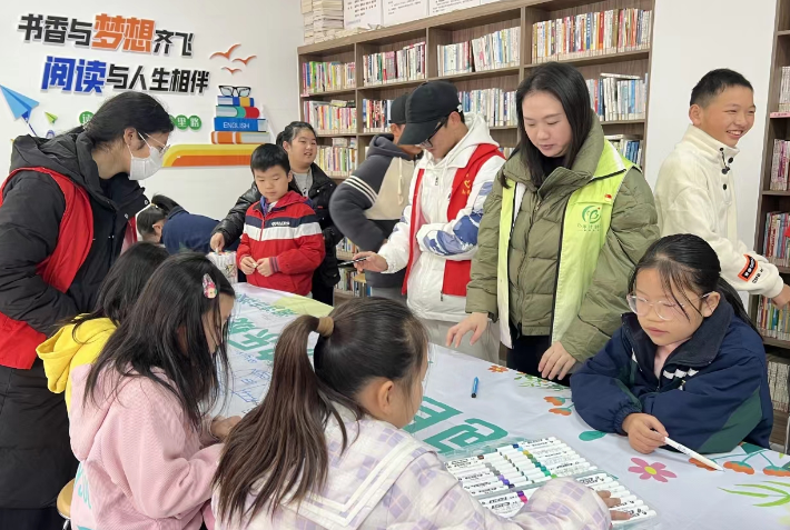 九华街道社工站：开展“拥抱自然 快乐成长”儿童生命教育小组活动