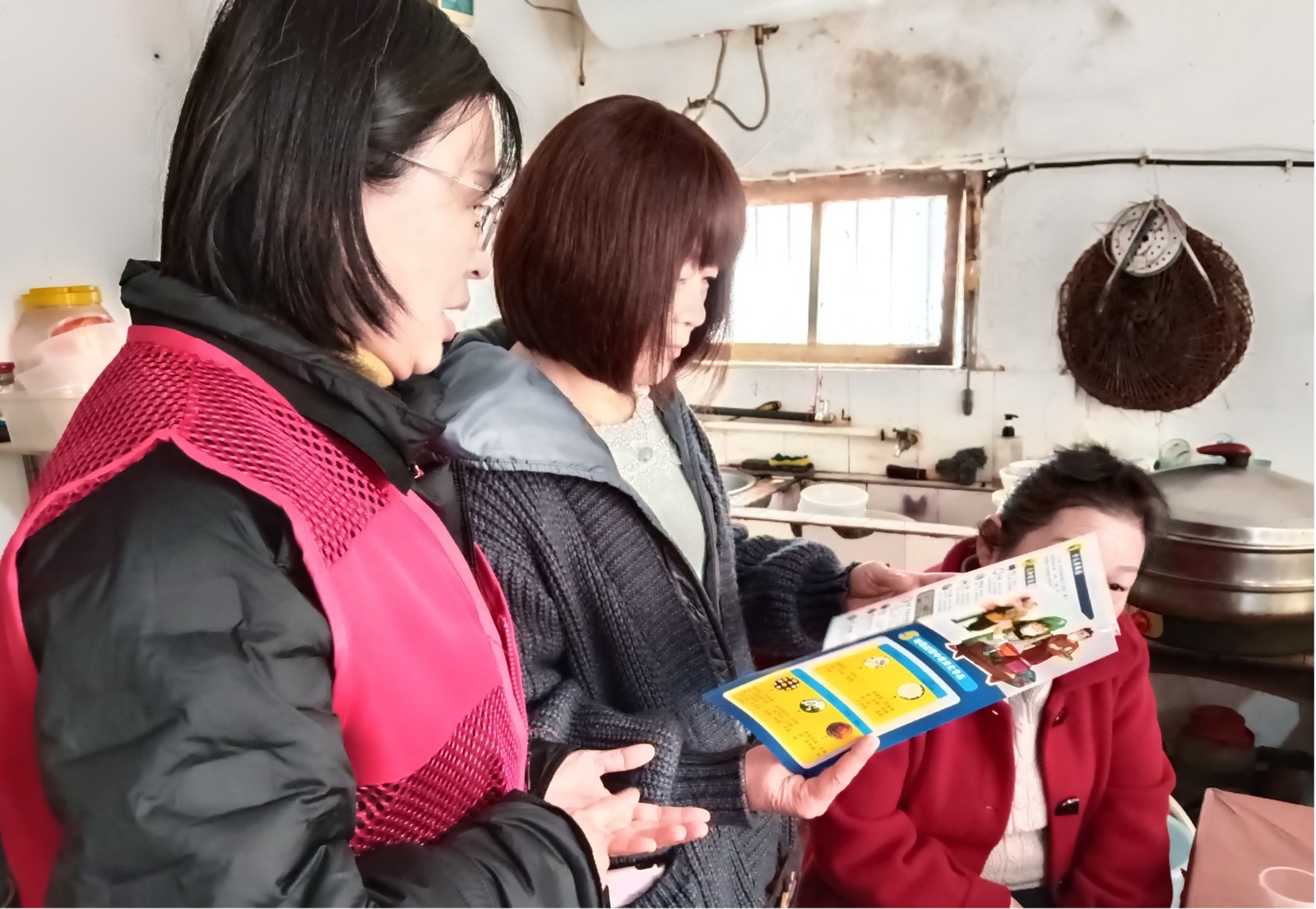和平街道：禁毒宣传正当时，禁种铲毒不停步