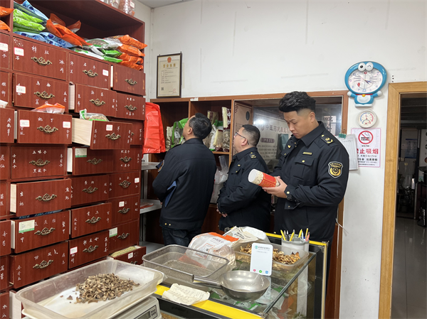 区市场监督管理局开展药品安全“利剑行动”