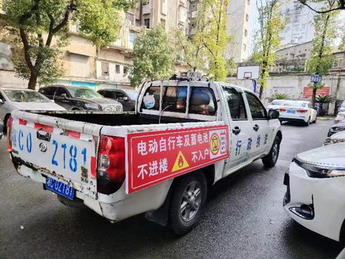 【打好安全生产翻身仗】昭潭街道执法中队开展“电动车防火”宣传行动