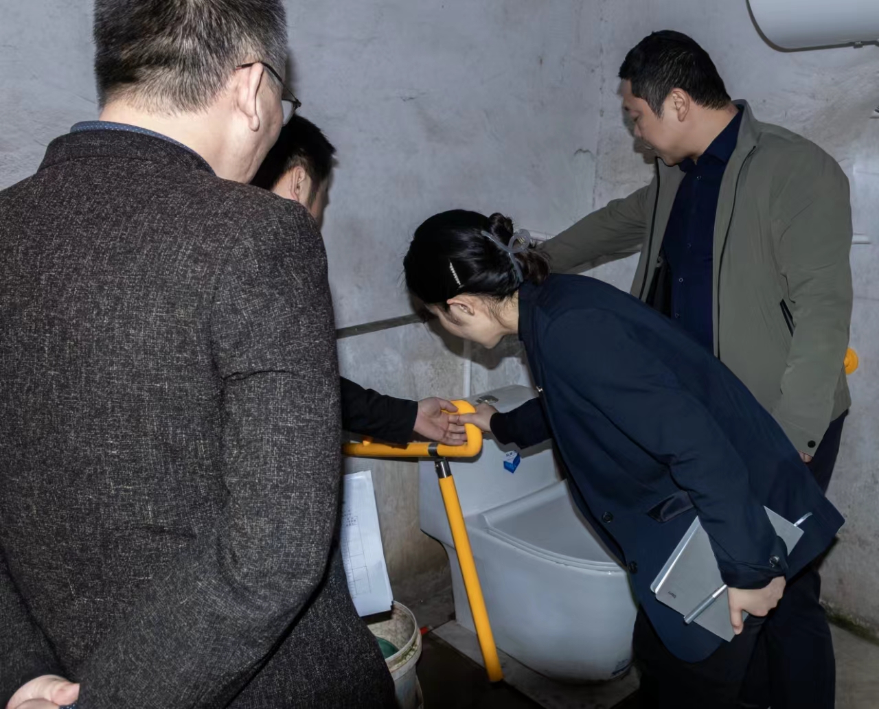 雨湖区：开展困难残疾人家庭无障碍改造项目监督检查