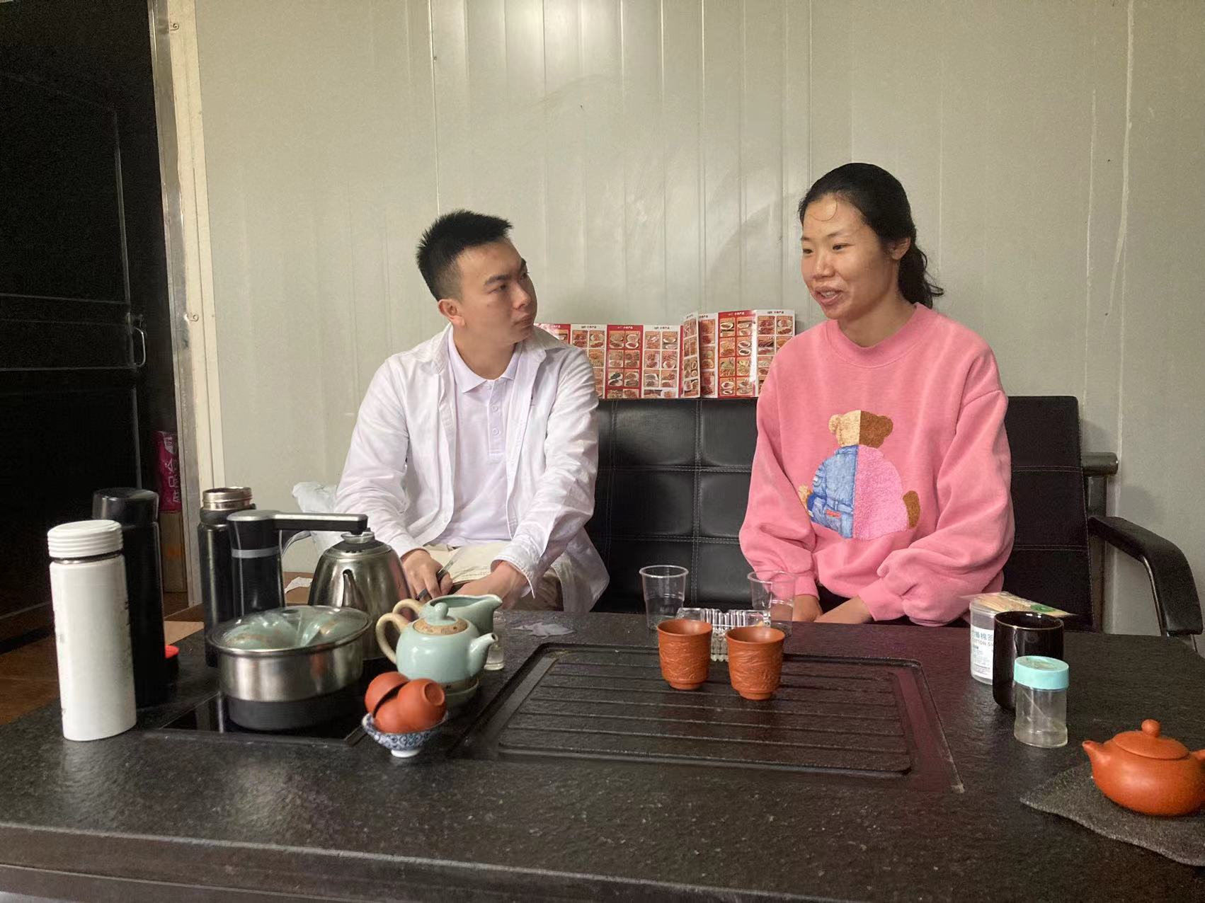 姜畲镇：深入企业走访宣传 助力营商环境优化