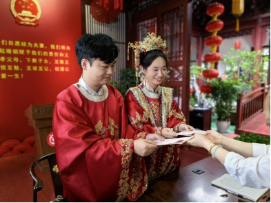 视频丨5·20 雨湖婚登：爱意满满、情意暖暖