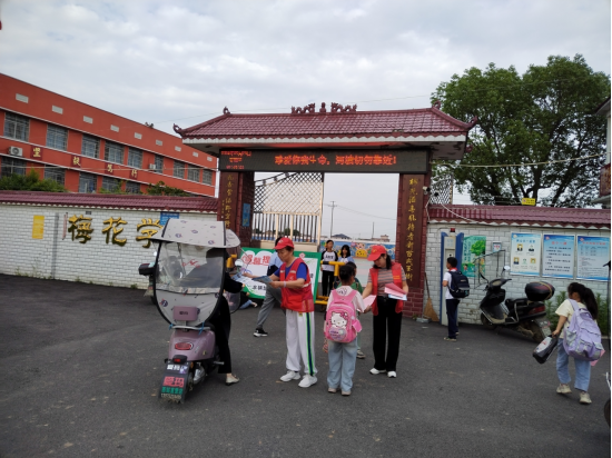 姜畲镇关工委：“五老”齐上阵 筑牢防溺水“安全网”
