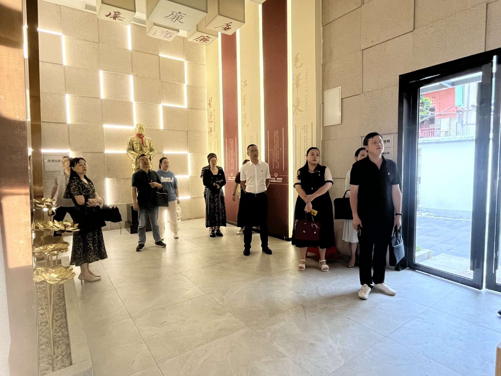 区委办：学习党纪守初心 廉政教育扬清风