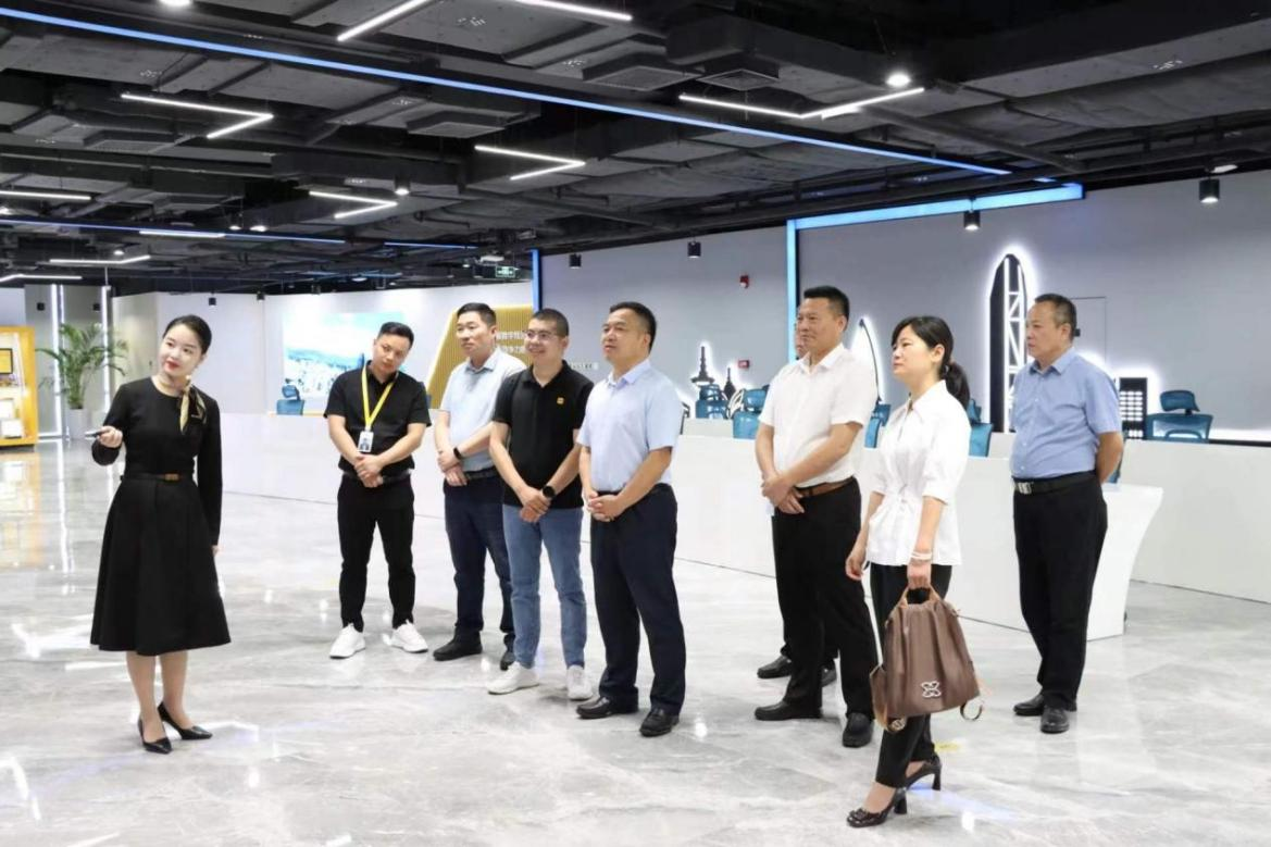 雨湖区积极推进“一把手”招商 区委书记带队到广东开展招商活动