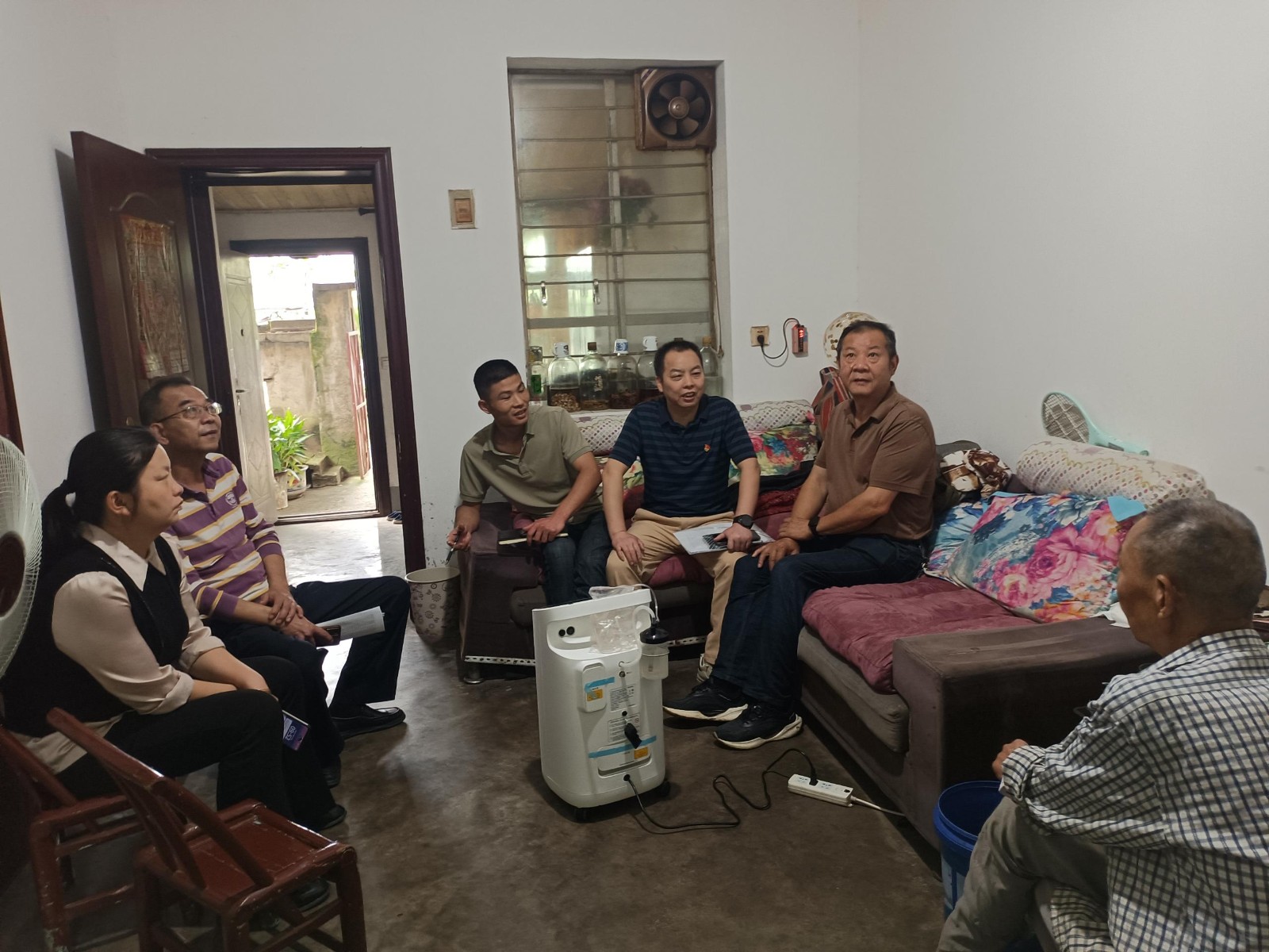 湘锰事务中心积极配合湘锰国有独立棚户区跃进片区改造工作实施