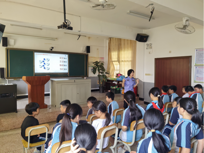 姜畲镇：开展防性侵法治宣传教育活动