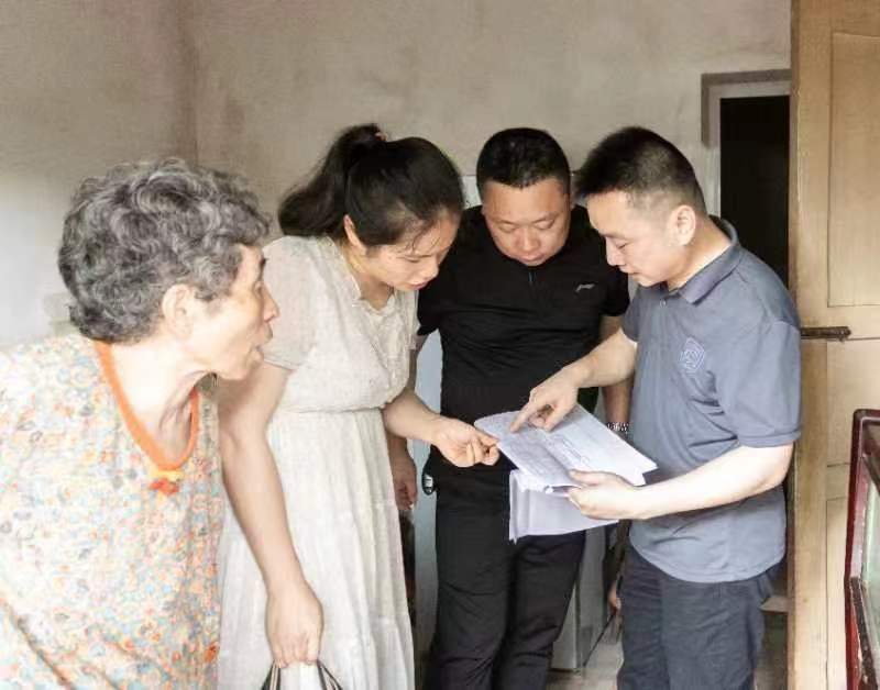 雨湖区开展残疾人家庭无障碍改造监督检查