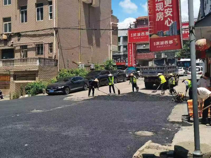 【心连心走基层、面对面解难题】雨湖区住建局：着力解决群众“出行难”