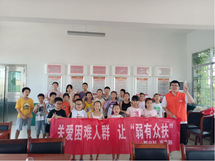 雨湖区利剑护蕾：守护未成年人的坚强盾牌