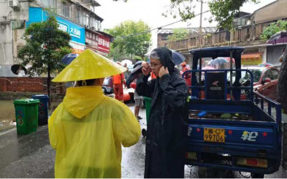 【防汛进行时】广场街道：以迅应汛  奋战一线