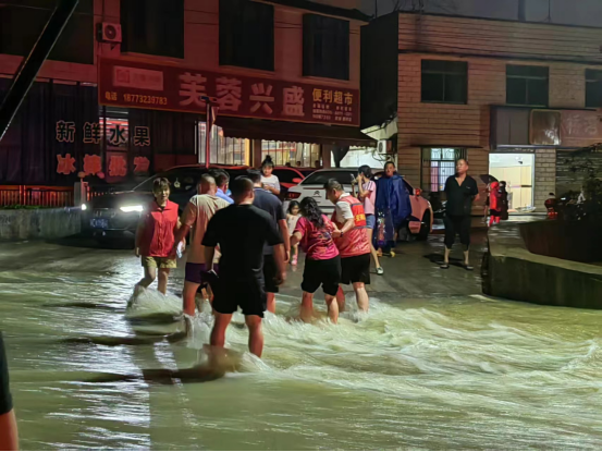 新城村：心系群众，闻汛而上
