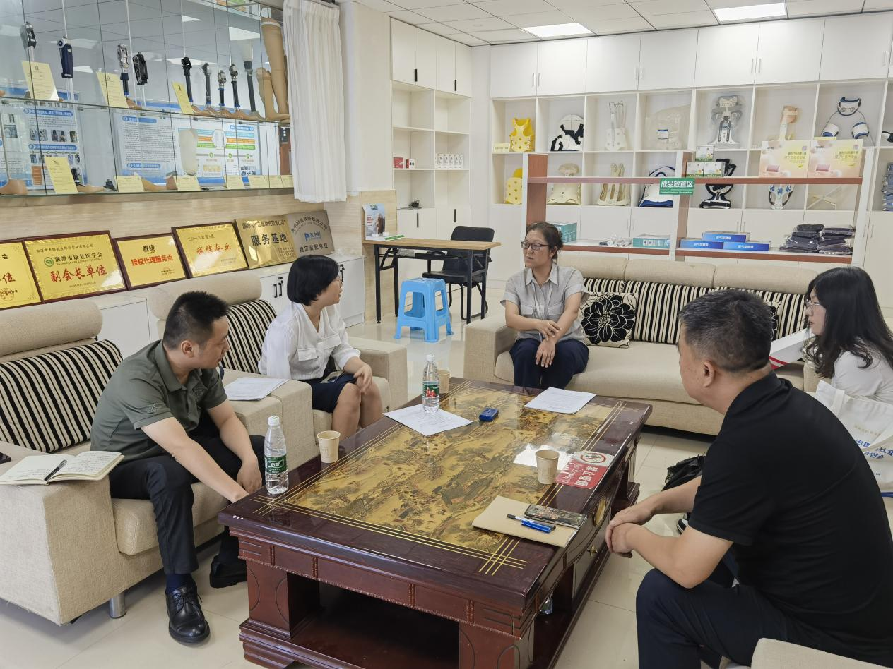 雨湖区残联：送法律上门，优化营商环境   ​