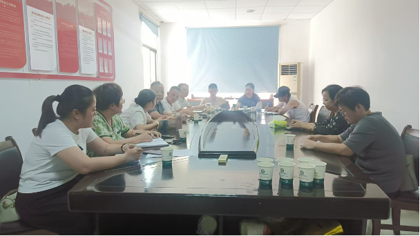【干在雨湖】富强社区：迁移重建砌围墙 拓宽道路护安全