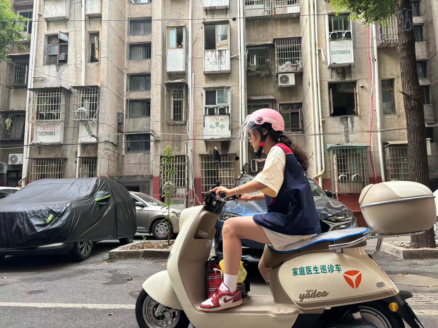 昭潭街道社区卫生服务中心：引入电动巡诊车，便民健康服务再提速