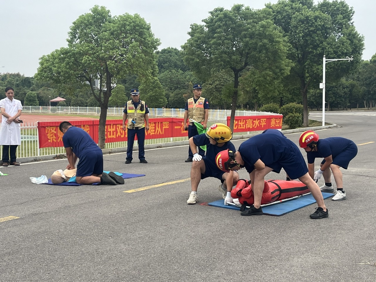 雨湖区在全市第二届乡镇应急能力比武大赛中获佳绩