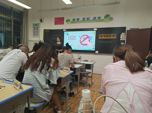 龙子巷社区：加强家长禁毒教育 增强毒品预防意识